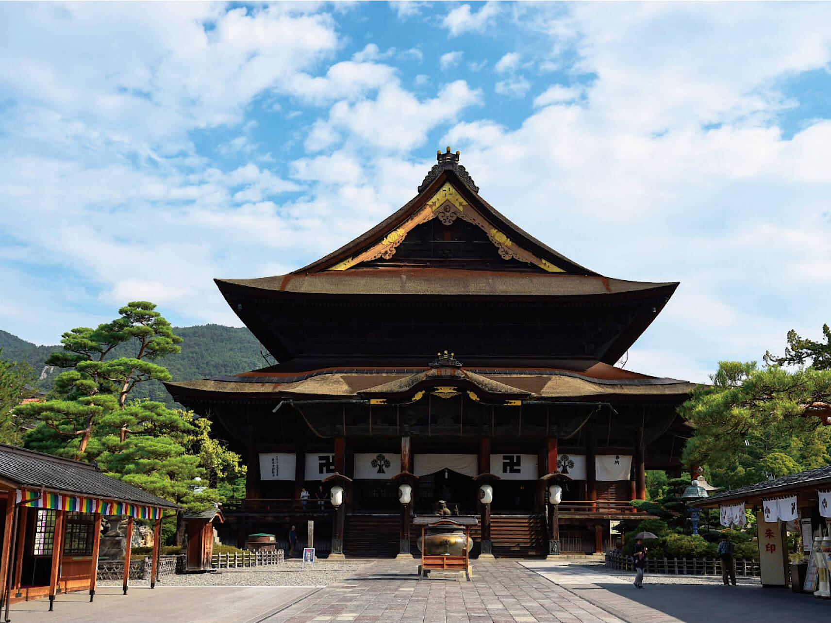 Zenkoji Temple