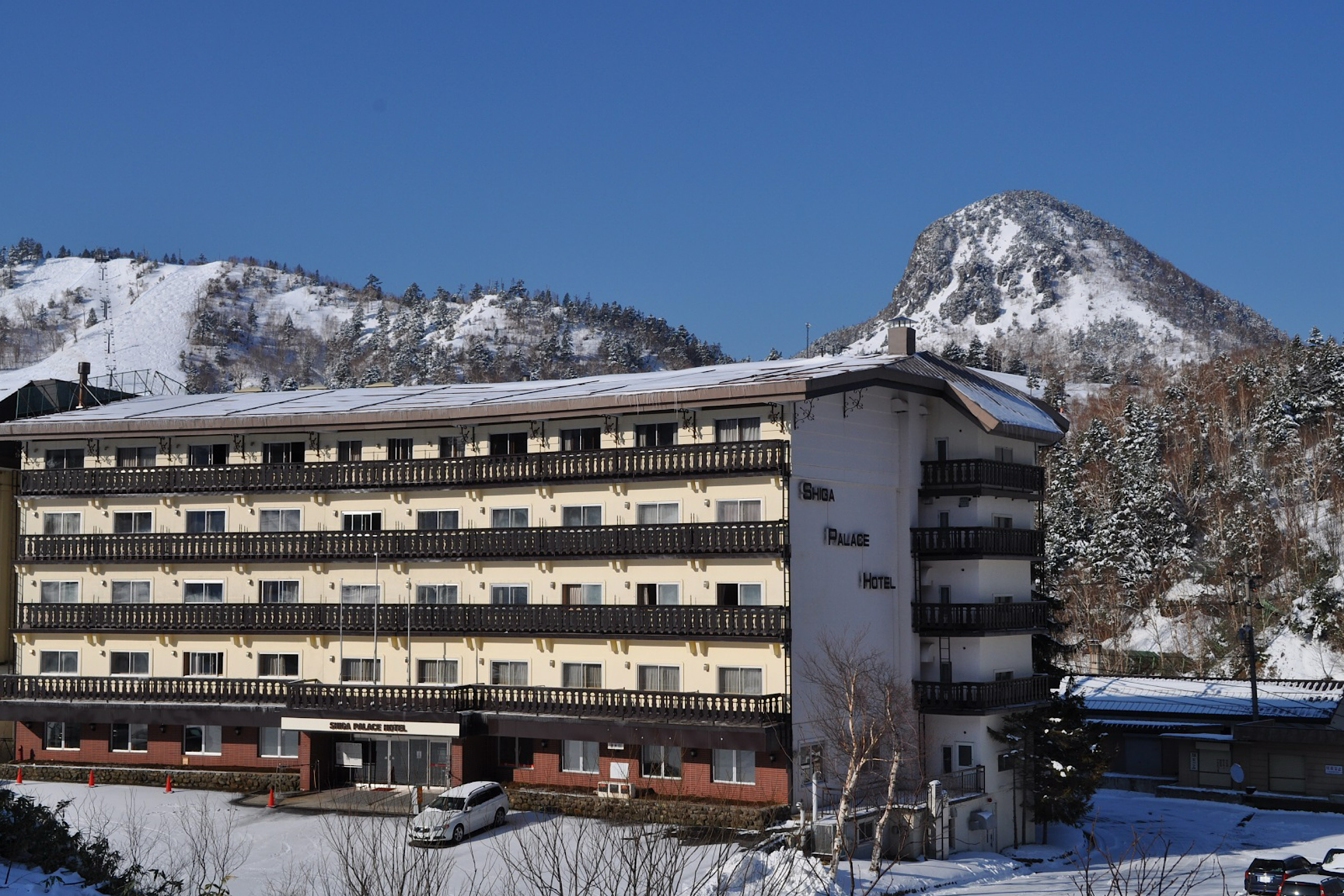 Shiga Palace Hotel