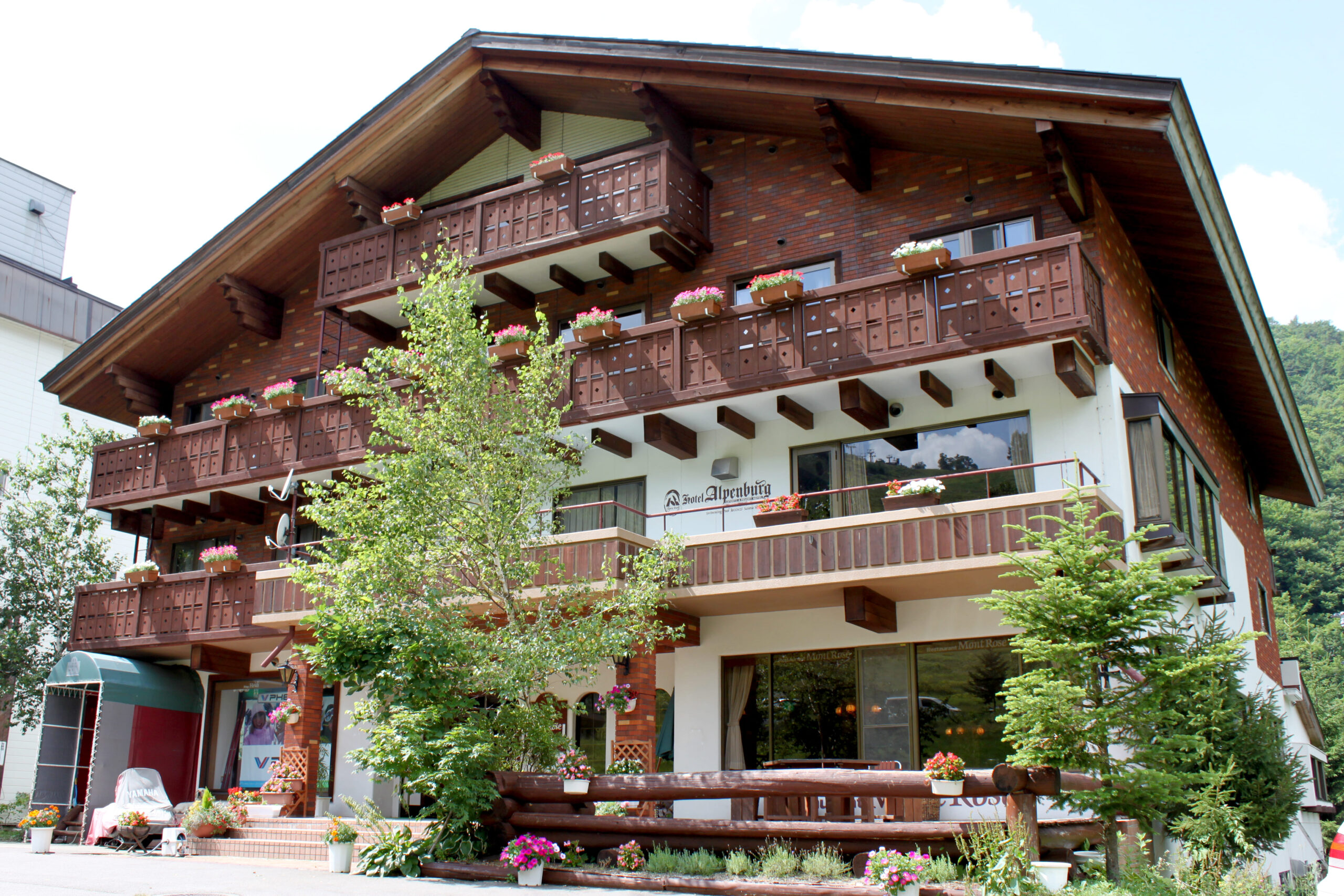 Hotel Alpenburg